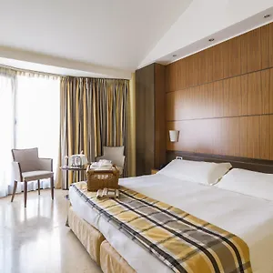 4* Hotell Carrobbio